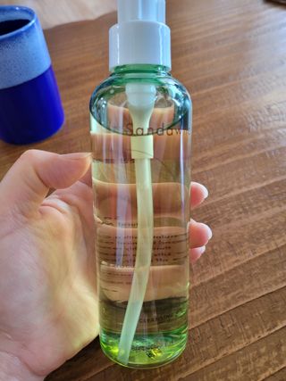 스킨큐어 산다화 순한 클렌징 동백 오일 200ml — 5점을 준 리뷰어가 2023년 8월 올린 사용 사진