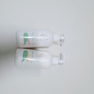 mom e 맘이 내추럴 베이비 케어 샴푸앤바스+로션 — 5점을 준 리뷰어가 2021년 1월 올린 사용 사진