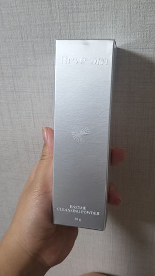 나우 [리브엠] 화해 1등 클렌징 파우더! 모공&피지 말끔순삭 — 5점을 준 리뷰어가 2023년 6월 올린 사용 사진