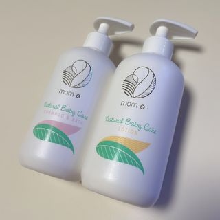 mom e 맘이 내추럴 베이비 케어 샴푸앤바스+로션 — 5점을 준 리뷰어가 2021년 1월 올린 사용 사진