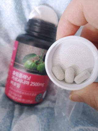 슬림플래닛 가르시니아 2500mg 비포밀 — 4.5점을 준 리뷰어가 2021년 1월 올린 사용 사진