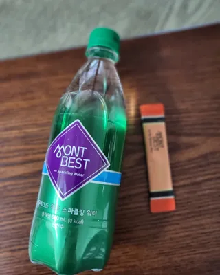 몽베스트 Montbest with Sparkling water Plain 20병 — 5점을 준 리뷰어가 2023년 2월 올린 사용 사진
