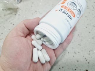 프리마인 성큼다가온 봄, 이너뷰티를 챙겨야 피부도 화사하게, 컨디션도 활기차게. 흡수율을 높인 고효율 비타민. — 5점을 준 리뷰어가 2023년 5월 올린 사용 사진
