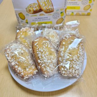 [메종콜리브리] 프랑스 마들렌 메종콜리브리 레몬 마들렌 2팩 — 5점을 준 리뷰어가 2022년 2월 올린 사용 사진