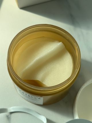 스킨1004 [SKIN1004] 마다가스카르 센텔라 퀵 카밍 패드 70매 130ml — 5점을 준 리뷰어가 2024년 11월 올린 사용 사진