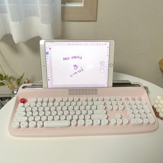 아클리브 Premium 항균 항바이러스 액정 보호필름(iPad) — 5점을 준 리뷰어가 2022년 10월 올린 사용 사진
