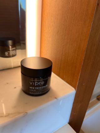 비프리코스메틱 뉴 프레쉬 크림 80ml — 5점을 준 리뷰어가 2023년 2월 올린 사용 사진