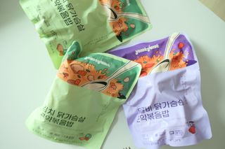 [푸딩팩토리] 요잇조잇 닭갈비 닭가슴살/김치 닭가슴살 곤약볶음밥 2종 (김치볶음밥 2개 닭갈비 볶음밥 1개) — 5점을 준 리뷰어가 2022년 7월 올린 사용 사진