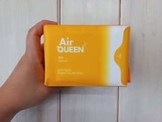에어퀸 뉴브레스 유기농 생리대 4종 (팬티라이너 20P + 중형 10P + 대형 10P + 오버나이트 8P)_체험단 — 3점을 준 리뷰어가 2024년 6월 올린 사용 사진