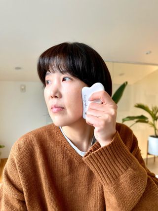 르네 세라믹 페이스 바디 절충형 괄사 — 5점을 준 리뷰어가 2022년 11월 올린 사용 사진
