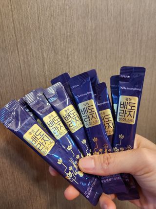 광동생활건강 나우 [광동] 배도라지 쌍화스틱 10mL x 100포 — 5점을 준 리뷰어가 2023년 3월 올린 사용 사진