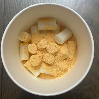 나우  [요리궁리] B타입 ( 매콤, 치즈, 매콤까르보 ) 꽃떡볶이 6개입 세트 — 5점을 준 리뷰어가 2025년 3월 올린 사용 사진