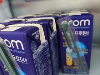 이롬 erom 닥터스 프로틴 골드 — 5점을 준 리뷰어가 2021년 5월 올린 사용 사진