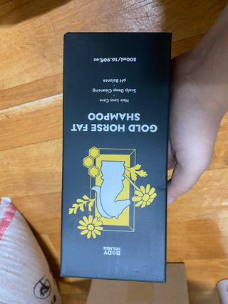 [바디홈즈] 골드 마유 샴푸 — 5점을 준 리뷰어가 2021년 11월 올린 사용 사진