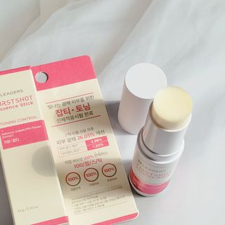 리더스코스메틱 리더스 퍼스트 샷 에센스 스틱 2종 — 5점을 준 리뷰어가 2022년 3월 올린 사용 사진