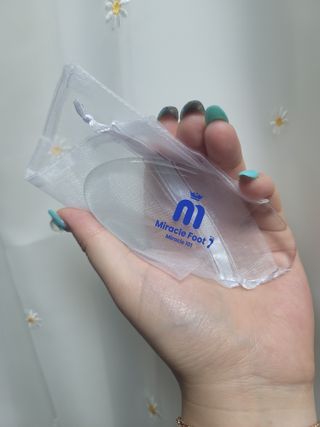 미라클풋 유리발각질제거기 물없이 쓱싹쓱싹 몇번만에 발각질 완벽제거 — 3.5점을 준 리뷰어가 2021년 9월 올린 사용 사진