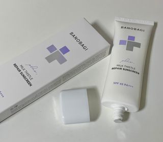 바노바기 코스메틱 바노바기 밀크씨슬 리페어 시카 선스크린 플러스 50ml — 5점을 준 리뷰어가 2023년 3월 올린 사용 사진