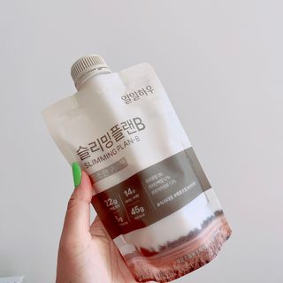 일일하우 슬리밍 플랜B 고소한 귀리맛, 진한 카카오맛 (체중조절식) — 5점을 준 리뷰어가 2023년 7월 올린 사용 사진