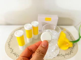 [슬림드랍 레몬맛] 건기식 다이어트 보조제 겸 비타민 — 5점을 준 리뷰어가 2022년 1월 올린 사용 사진