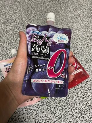 ORIHIRO 오리히로 곤약젤리 제로칼로리 130g 4종 4팩(맛별로 1팩씩) — 5점을 준 리뷰어가 2023년 3월 올린 사용 사진