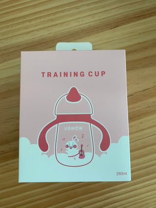 유비맘 트라이탄 코니빨대컵_컬러 랜덤 발송 — 5점을 준 리뷰어가 2021년 1월 올린 사용 사진