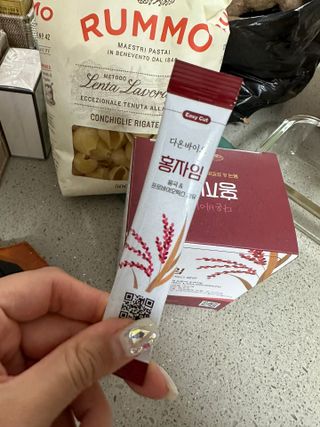 하루 1포로 콜레스테롤, 유산균, 고역가 소화효소까지 한번에 섭취! 다온바이오 홍자임 1개월분(30포) — 5점을 준 리뷰어가 2022년 12월 올린 사용 사진