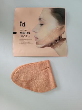아이디플라코스메틱 아이디 페이스핏 마이너스 밴드 v2 — 4점을 준 리뷰어가 2022년 5월 올린 사용 사진