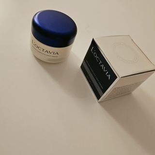 록타비아 Artisan Complete Face Cream — 5점을 준 리뷰어가 2023년 11월 올린 사용 사진