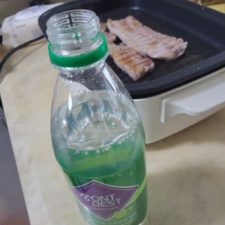 몽베스트 Montbest with Sparkling water Lime20병 — 5점을 준 리뷰어가 2022년 6월 올린 사용 사진