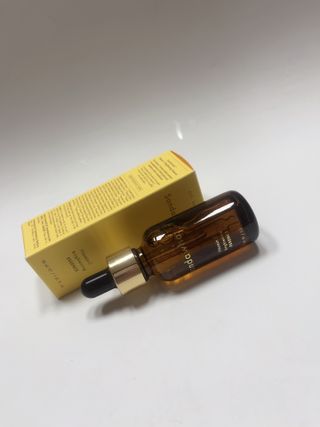 스킨큐어 산다화 비타민c 화이트닝 에센스 30ml — 5점을 준 리뷰어가 2023년 7월 올린 사용 사진
