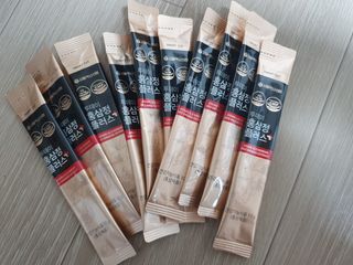 서울약사신협_투데이홍삼정플러스스틱_10g x 60포 — 5점을 준 리뷰어가 2021년 7월 올린 사용 사진