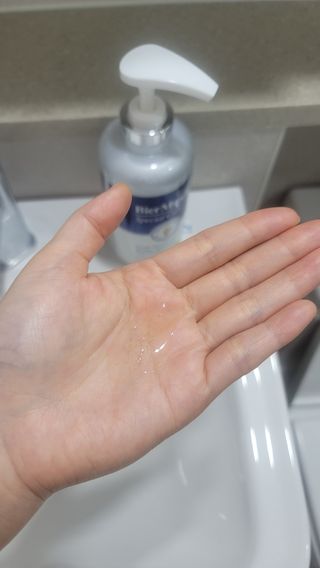 비어멕 독일맥주효모 천연탈모샴푸 — 5점을 준 리뷰어가 2021년 1월 올린 사용 사진