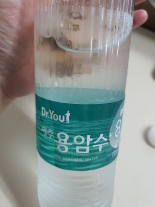 닥터유 제주용암수 닥터유 용암수 — 5점을 준 리뷰어가 2021년 8월 올린 사용 사진