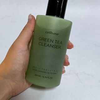 프리마인 메이크업과 들뜨는 각질까지 한방에 깐달걀로! 순하기까지한 셀베이스 그린티클렌저(200ml) — 5점을 준 리뷰어가 2023년 5월 올린 사용 사진