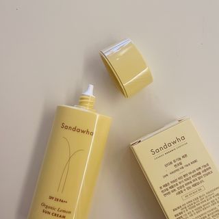 스킨큐어 산다화 유기농 레몬썬크림 — 5점을 준 리뷰어가 2022년 4월 올린 사용 사진