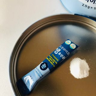 서울약사신협_프로바이오생유산균_2.5G x 100포 — 5점을 준 리뷰어가 2021년 3월 올린 사용 사진