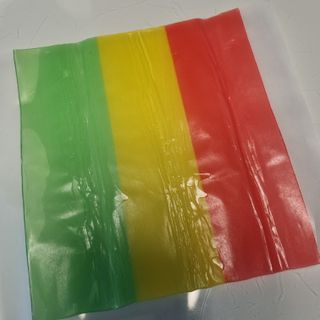 (주) 피치코리아 레인보우 롤팝젤리 후르츠믹스x10개입 — 5점을 준 리뷰어가 2023년 11월 올린 사용 사진