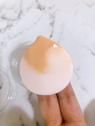 젤리팜 마이크로셀 실리콘퍼프 피치,오렌지 — 5점을 준 리뷰어가 2021년 11월 올린 사용 사진