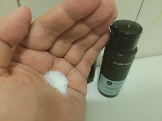 코스모먼트 부스티모 부스팅샴푸60ml + 비듬세정 진정샴푸50ml — 5점을 준 리뷰어가 2021년 11월 올린 사용 사진