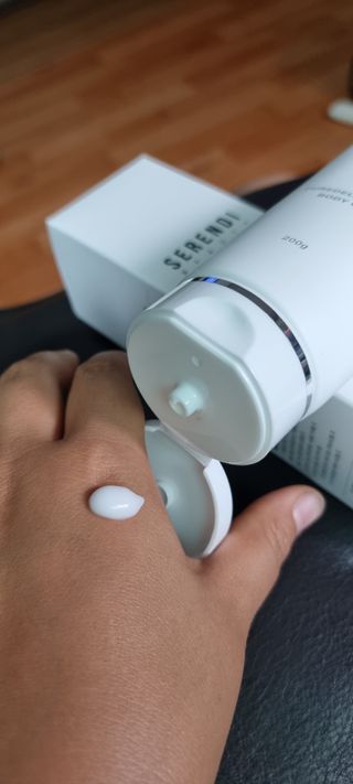 세렌디뷰티 퓨어델라 부스팅 바디크림 — 4점을 준 리뷰어가 2021년 7월 올린 사용 사진