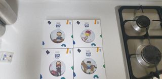 [블루 본 아이노우] 유아용 컬러마스크 40 PCS SET 2중 택 1 — 5점을 준 리뷰어가 2021년 4월 올린 사용 사진