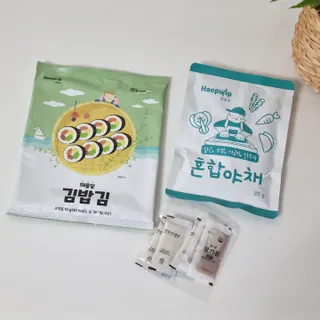 해풀잎 누구나 김밥*1ea [(혼합야채 35g *1ea,  김밥김 (5g, 5ea),  양념간장 (6g, 5ea), 참기름(5g, 2ea)] — 5점을 준 리뷰어가 2022년 10월 올린 사용 사진