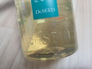 닥터시드 페퍼민트 앤 레몬 비건 비듬케어 쿨 탈모 샴푸 (1000ml) — 5점을 준 리뷰어가 2023년 7월 올린 사용 사진