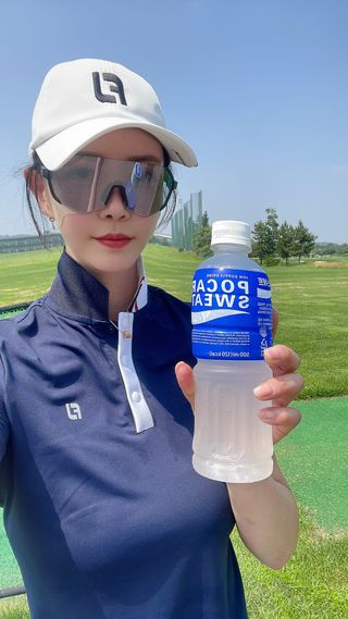 [동아오츠카] 포카리스웨트  500ml PET + 이온워터 500ml PET — 5점을 준 리뷰어가 2025년 7월 올린 사용 사진