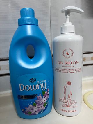 프리[닥터문] 유산균 락토케어 질경초 여성청결제 1000ml (젤타입) — 5점을 준 리뷰어가 2022년 9월 올린 사용 사진