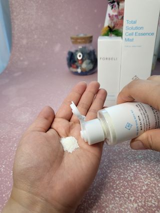 LIVE 포베리 올인원 엔자임 파우더 워시 + 토탈 솔루션 셀 에센스 미스트 — 5점을 준 리뷰어가 2022년 4월 올린 사용 사진