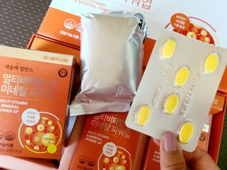 서울약사신협_내몸애발란스멀티비타민앤미네랄파워업_800mg x 90정 — 5점을 준 리뷰어가 2021년 8월 올린 사용 사진