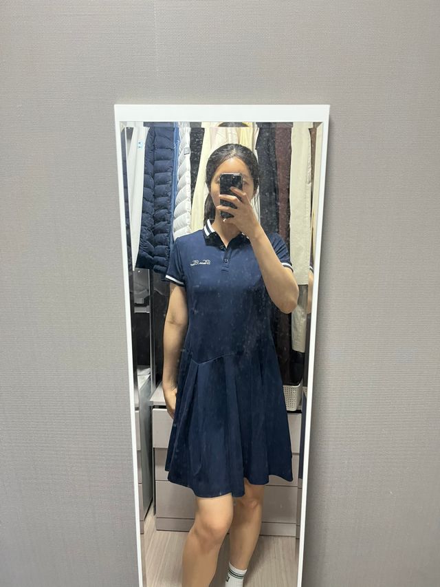 다운블로우 여자 기능성 골프웨어 카라 반팔 플레어 원피스 DB 9000 색상 네이비 리뷰 사진