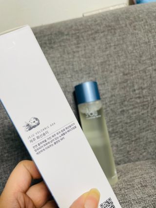 슬로우 스킨스 슬로우 화산송이 클렌징 워터 — 4.5점을 준 리뷰어가 2021년 6월 올린 사용 사진