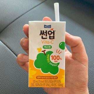 썬업비타씨 썬업 Vita-C — 5점을 준 리뷰어가 2021년 6월 올린 사용 사진